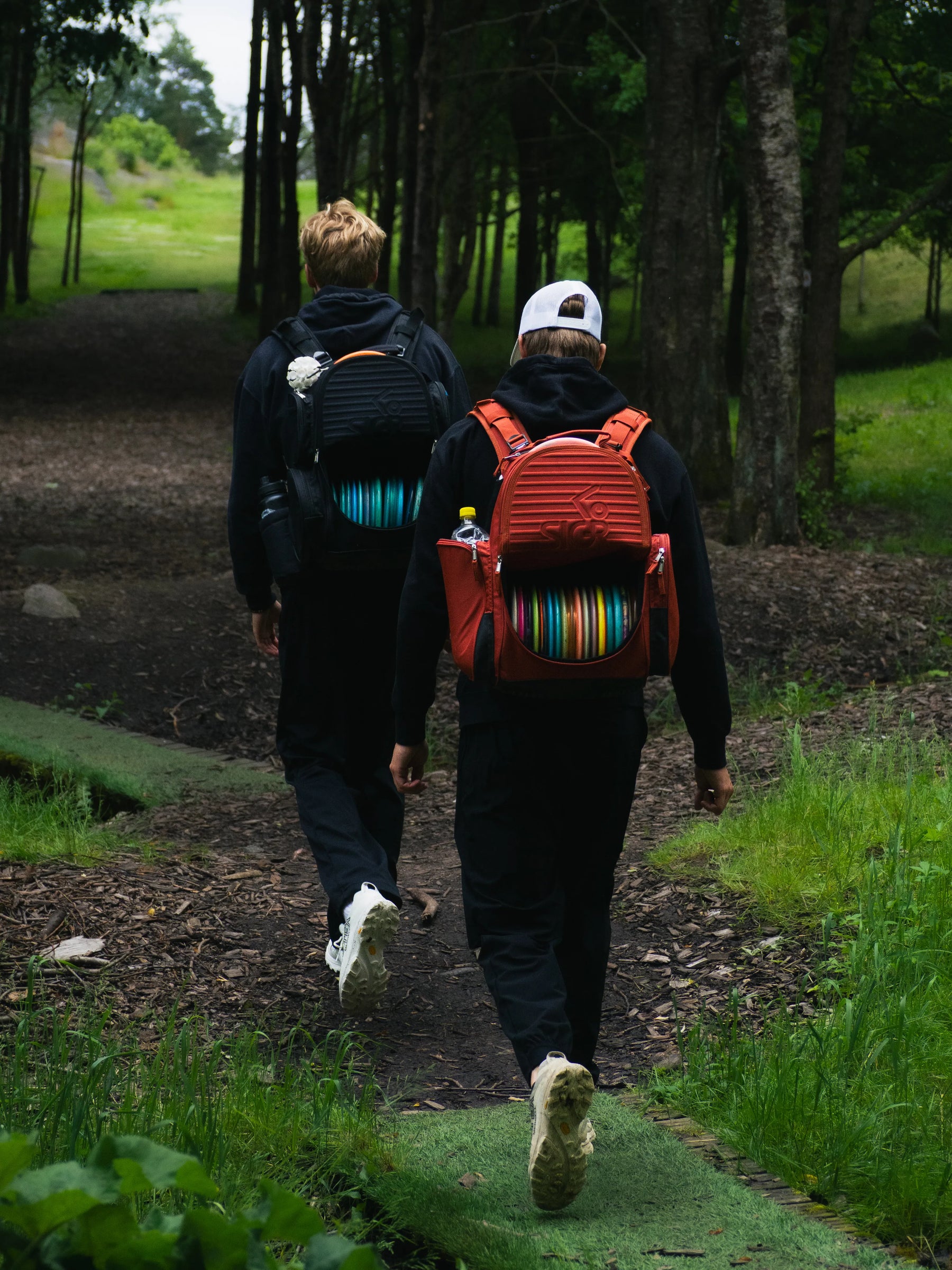 Miten rangaistukset toimivat frisbeegolfissa?