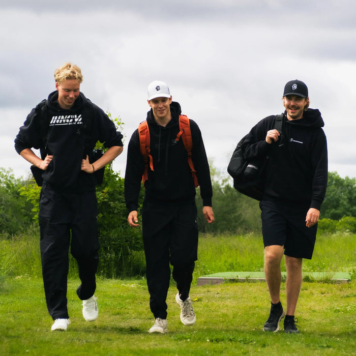 Miten varustaudun talvifrisbeegolfiin?