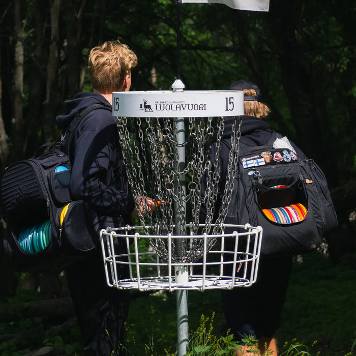 Miten heittää rolleria frisbeegolfissa?